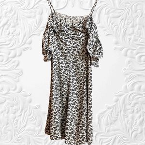 Black and white dress . Size medium